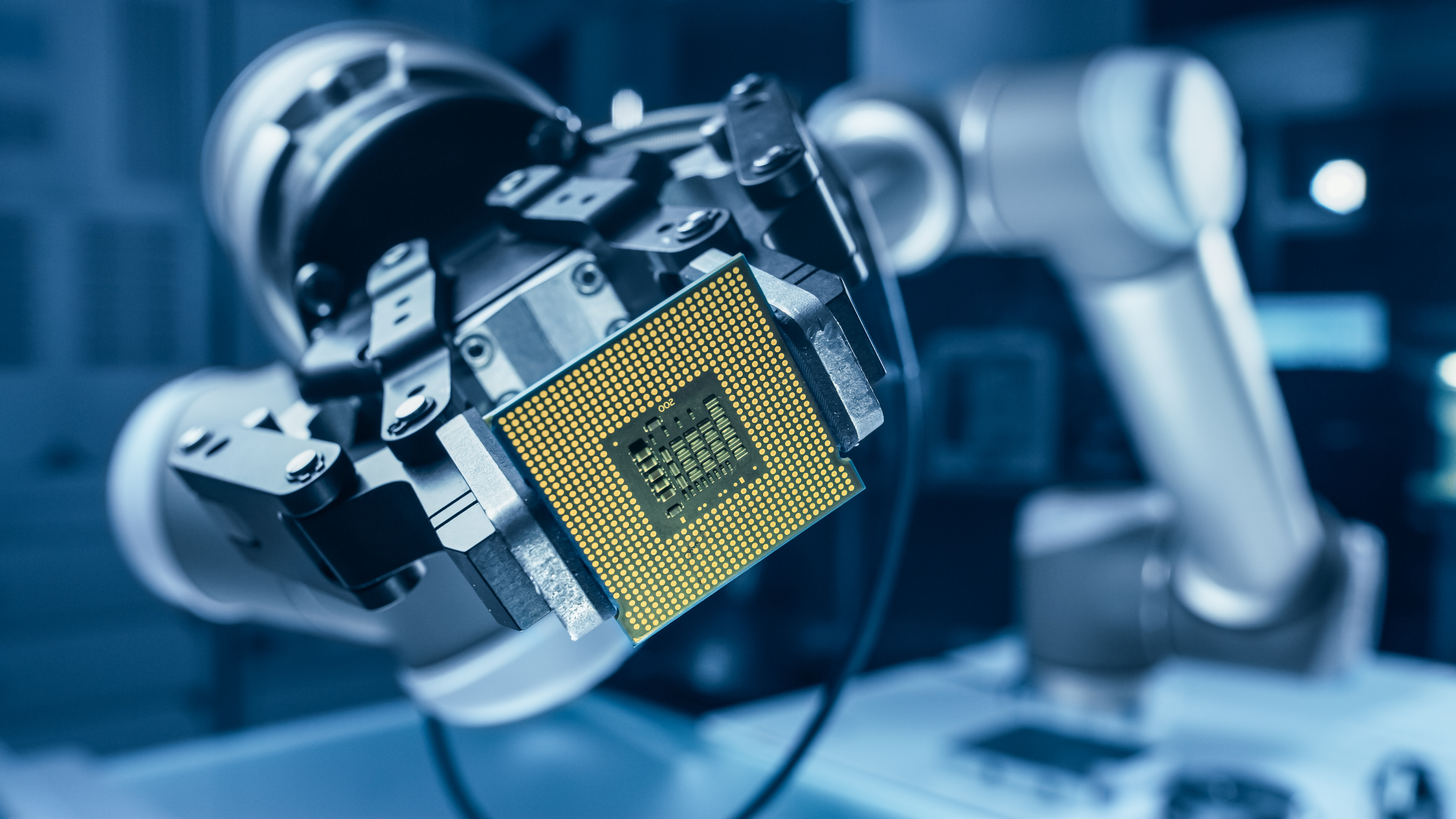 semiconductor hub